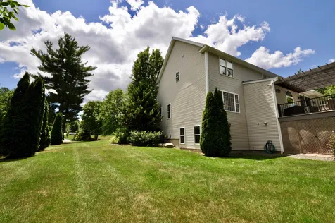 72 Long Hill Road Hollis NH 03049