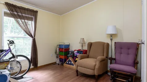 3 Mildred Avenue Raymond NH 03077