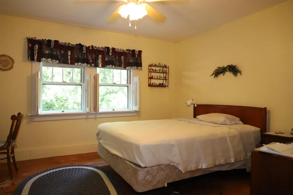 62 Riverside Drive Dummerston VT 05301