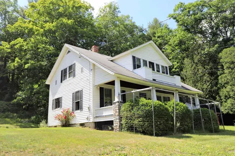 62 Riverside Drive Dummerston VT 05301