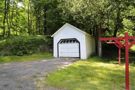 62 Riverside Drive Dummerston VT 05301