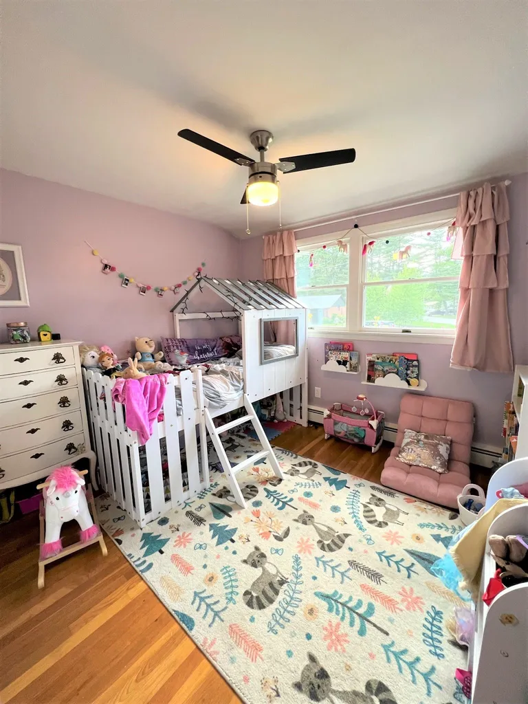 54 Harding Road Portsmouth NH 03801