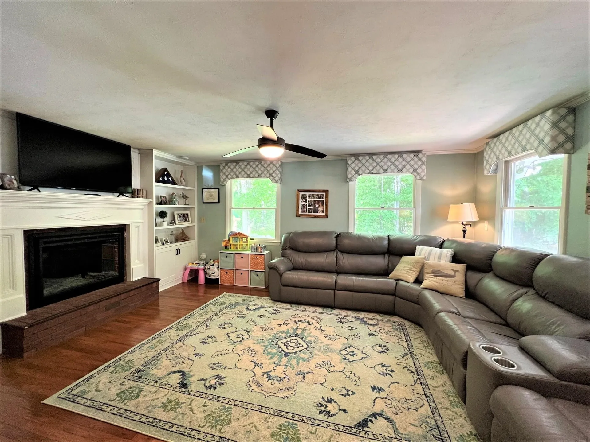 54 Harding Road Portsmouth NH 03801
