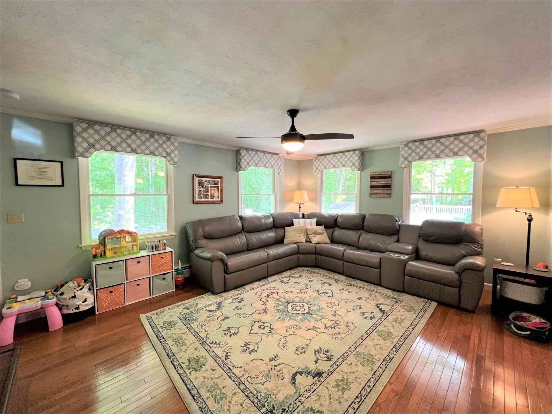 54 Harding Road Portsmouth NH 03801