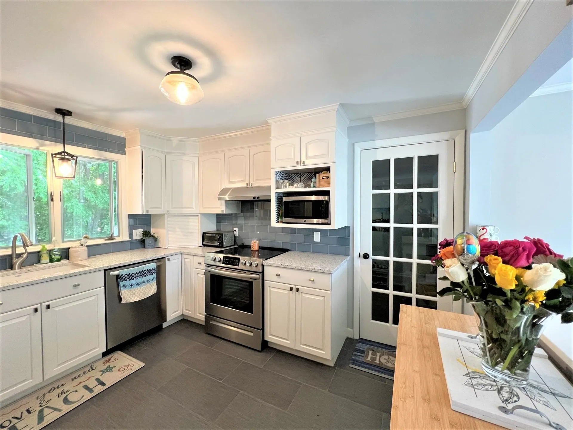 54 Harding Road Portsmouth NH 03801