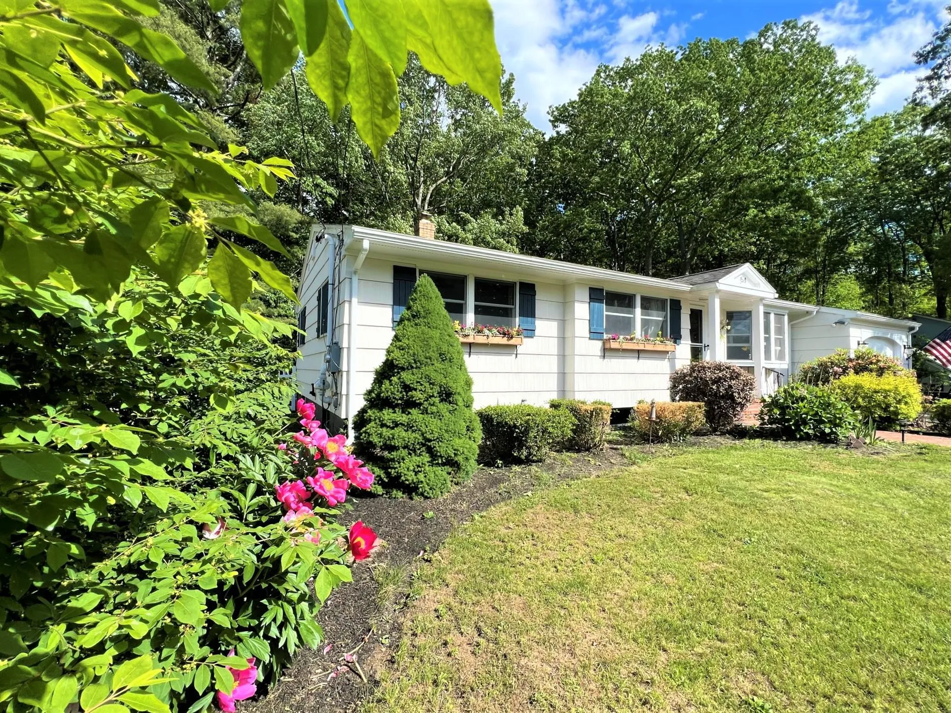 54 Harding Road Portsmouth NH 03801