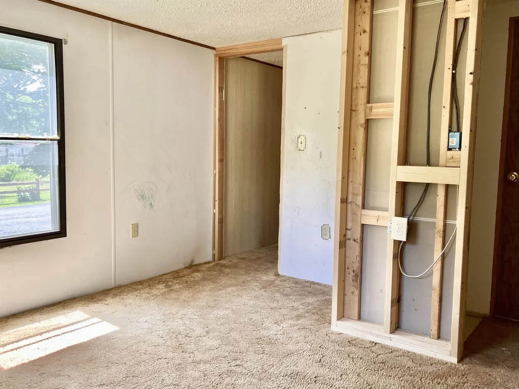 4 Pebblestone Lane Rochester NH 03867