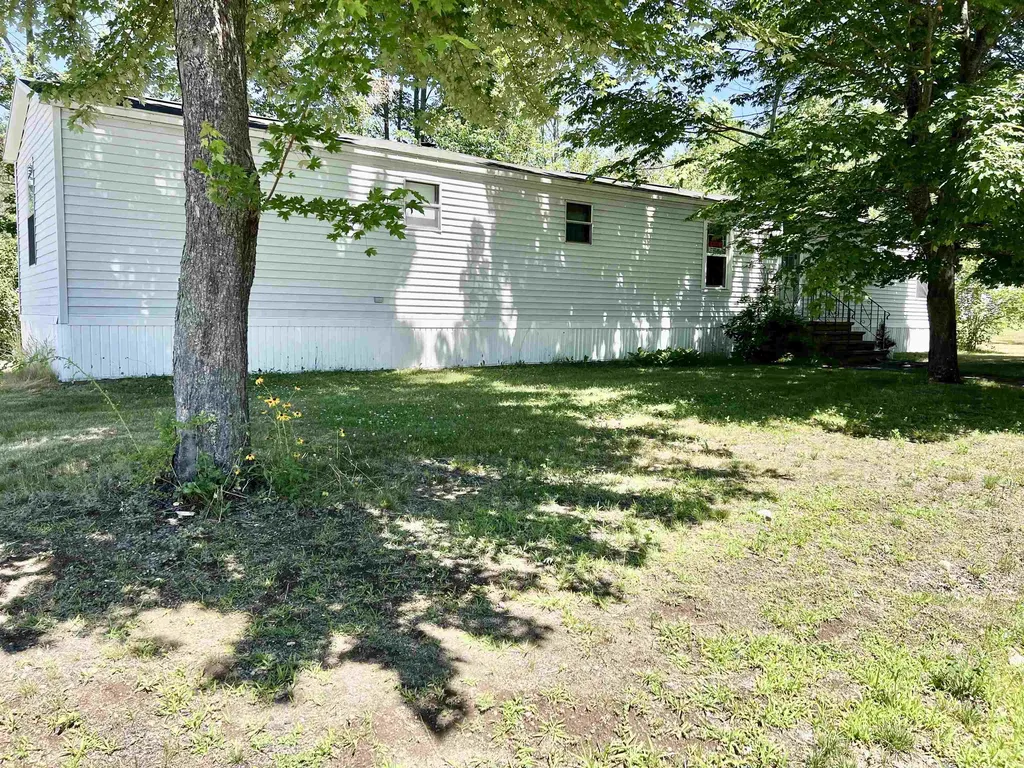 4 Pebblestone Lane Rochester NH 03867