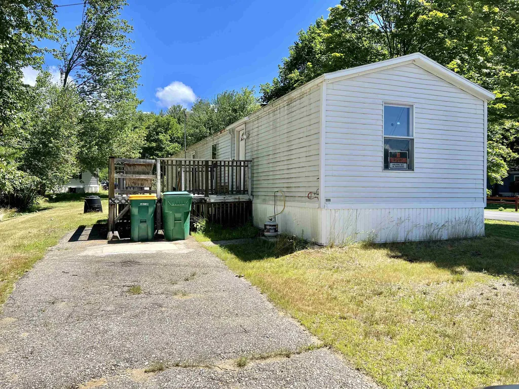 4 Pebblestone Lane Rochester NH 03867