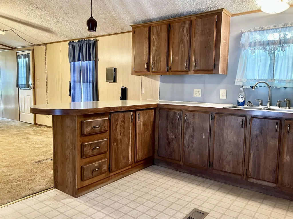 4 Pebblestone Lane Rochester NH 03867