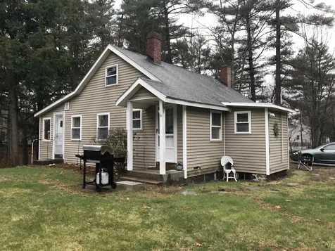 244 Elm Street Goffstown NH 03045