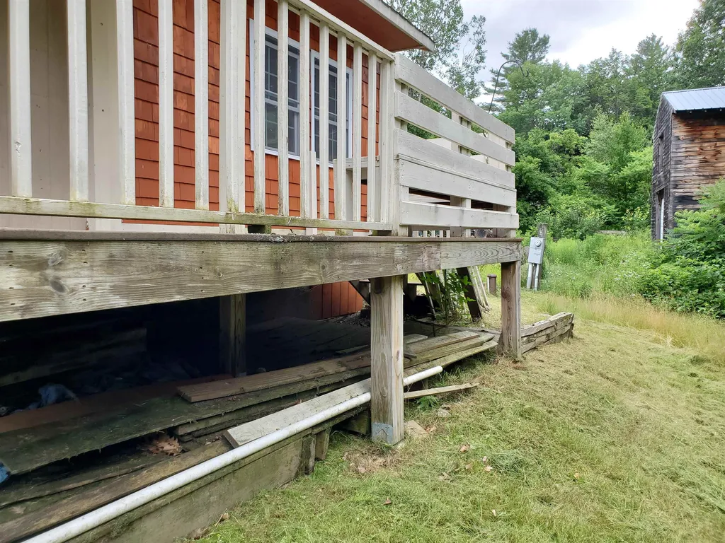 49 Whitcher Road Newport NH 03773