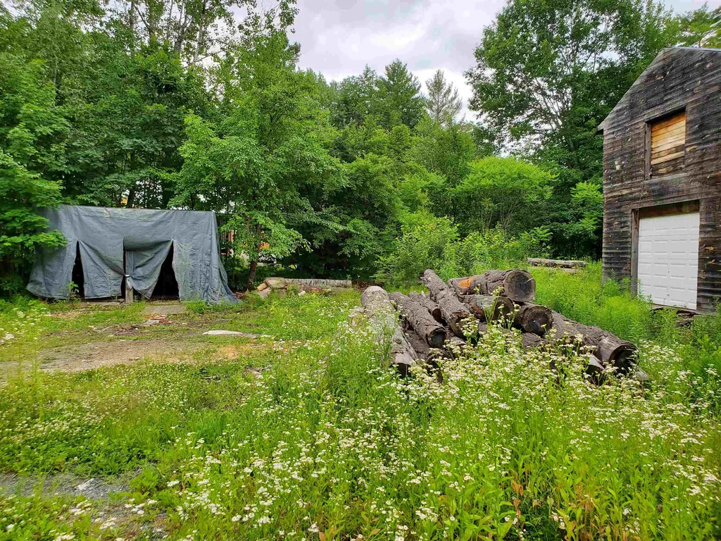 49 Whitcher Road Newport NH 03773