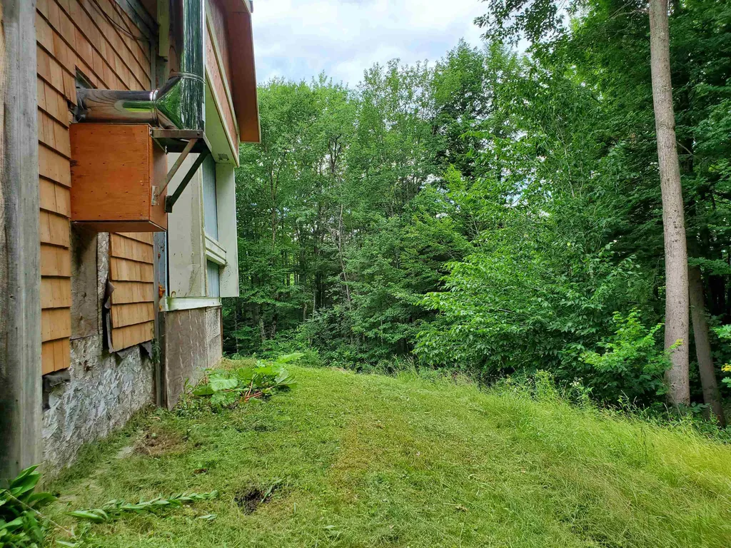 49 Whitcher Road Newport NH 03773