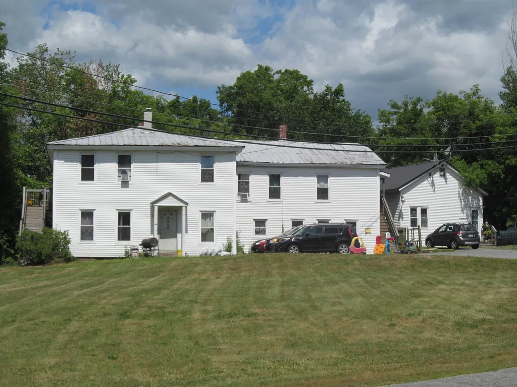 2-4 Hanover Street Claremont NH 03743