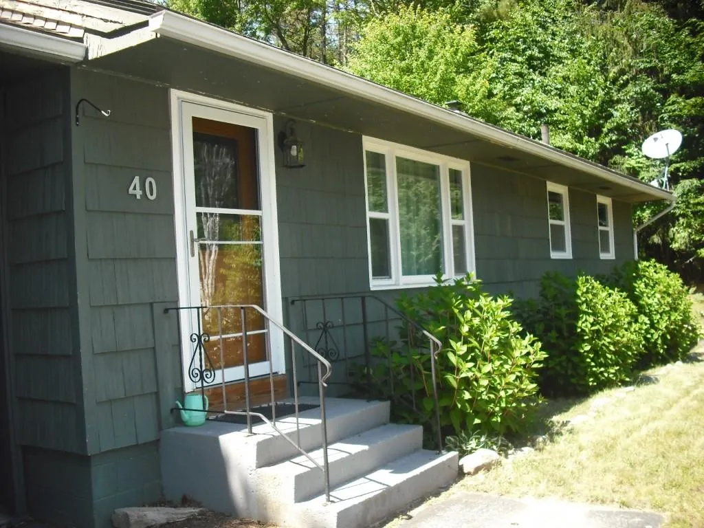 40 Fox Circle Keene NH 03431