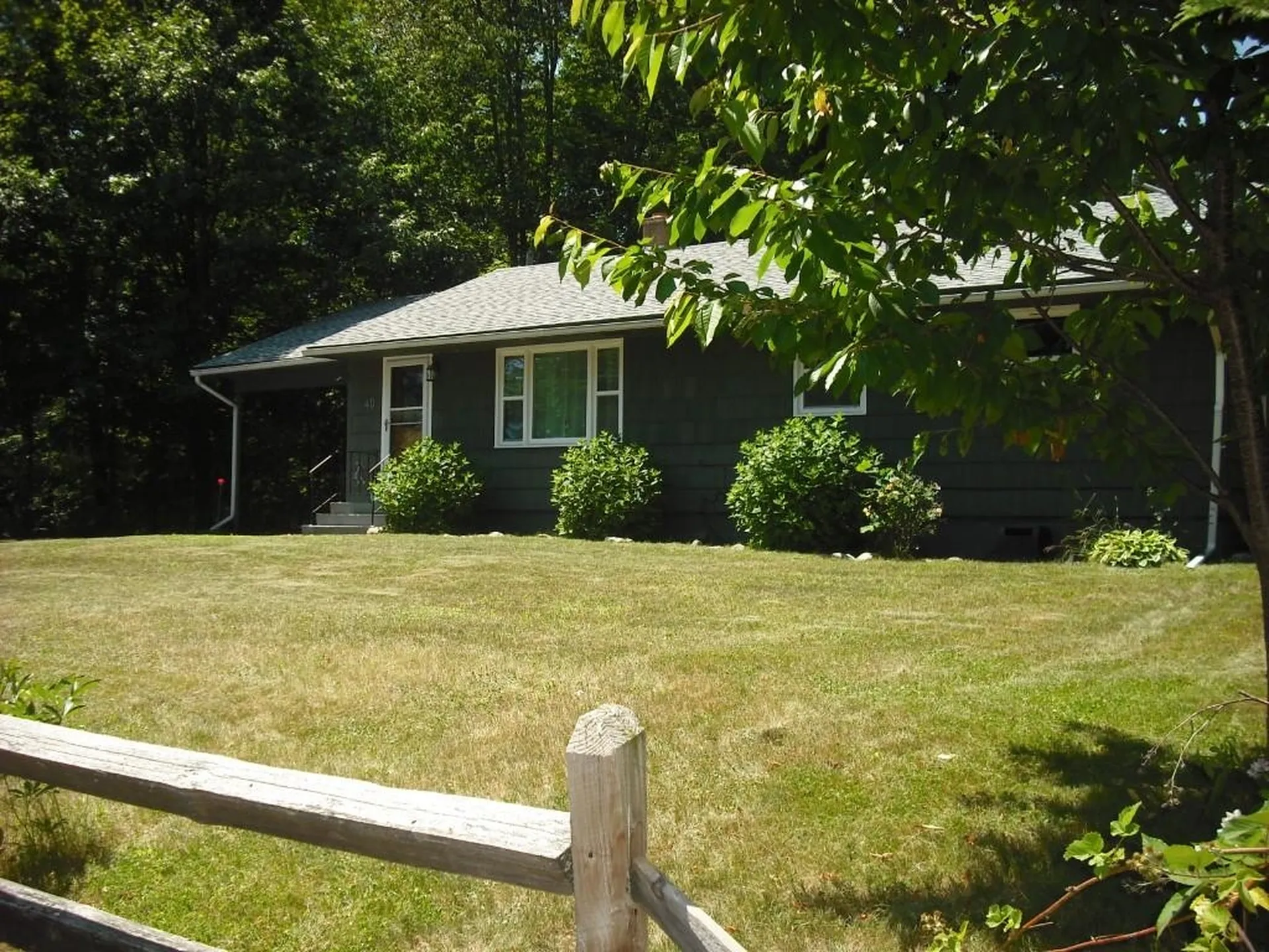 40 Fox Circle Keene NH 03431