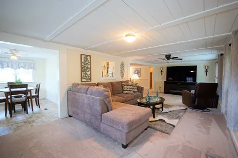 13 Greatstone Drive Nashua NH 03063