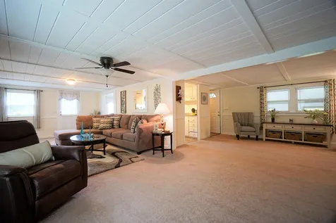 13 Greatstone Drive Nashua NH 03063
