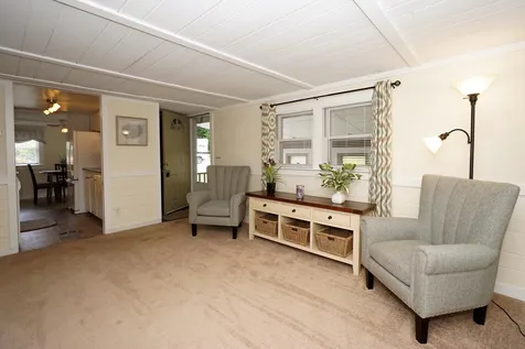 13 Greatstone Drive Nashua NH 03063