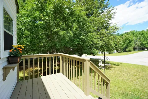 13 Greatstone Drive Nashua NH 03063