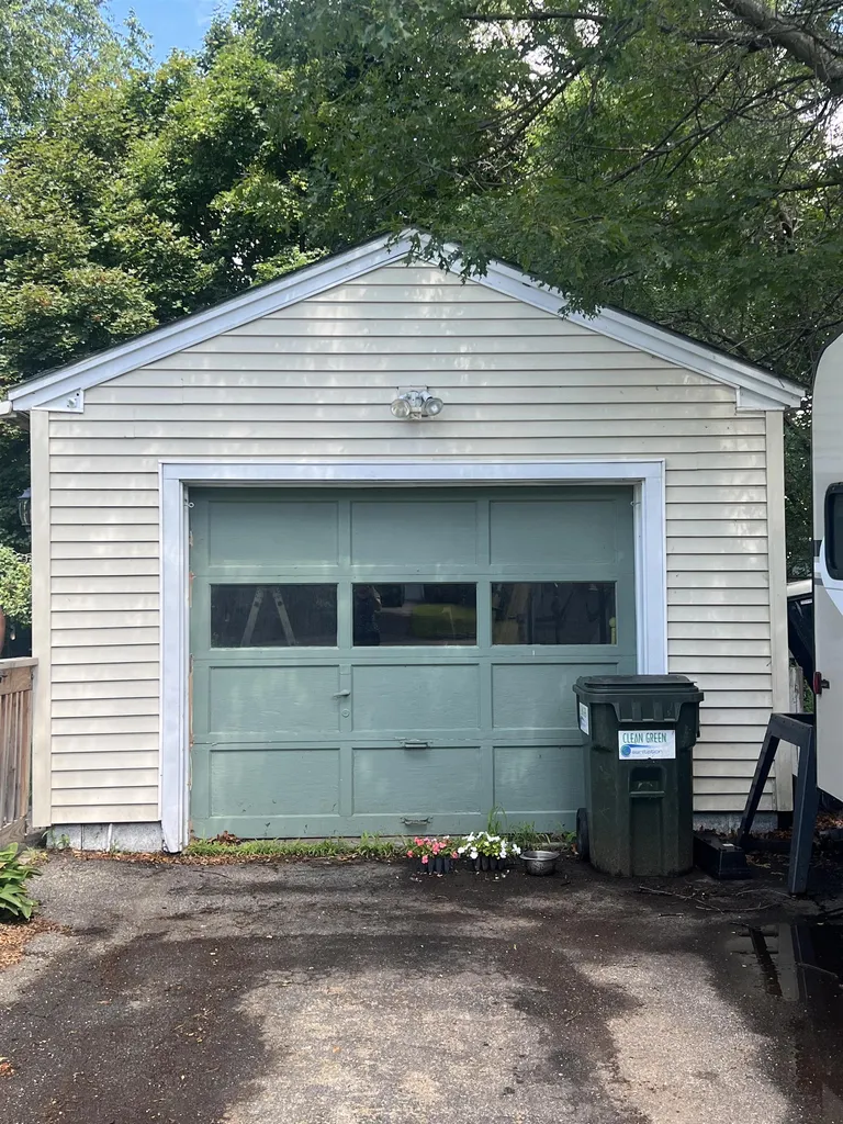 90 Tracy Drive Burlington VT 05408