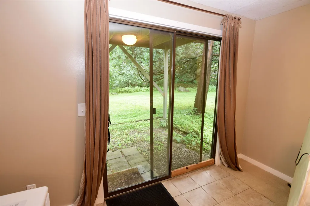32 Floyd Avenue Lebanon NH 03784