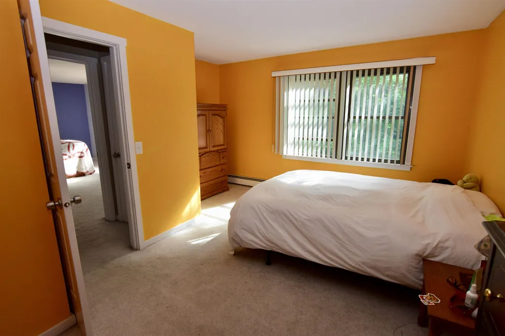 32 Floyd Avenue Lebanon NH 03784