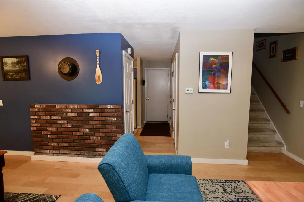 32 Floyd Avenue Lebanon NH 03784