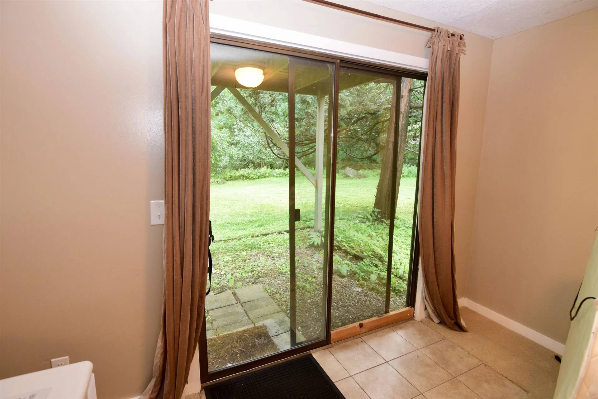 32 Floyd Avenue Lebanon NH 03784