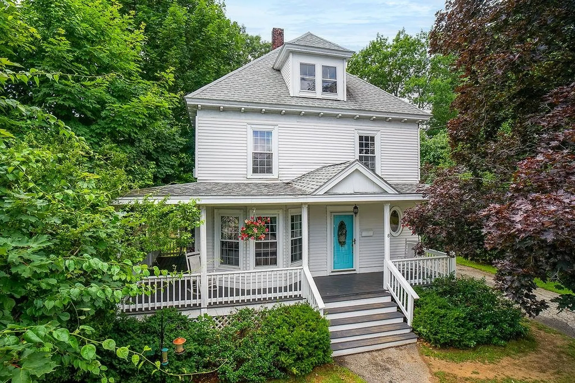 8 Marlboro Road Derry NH 03038