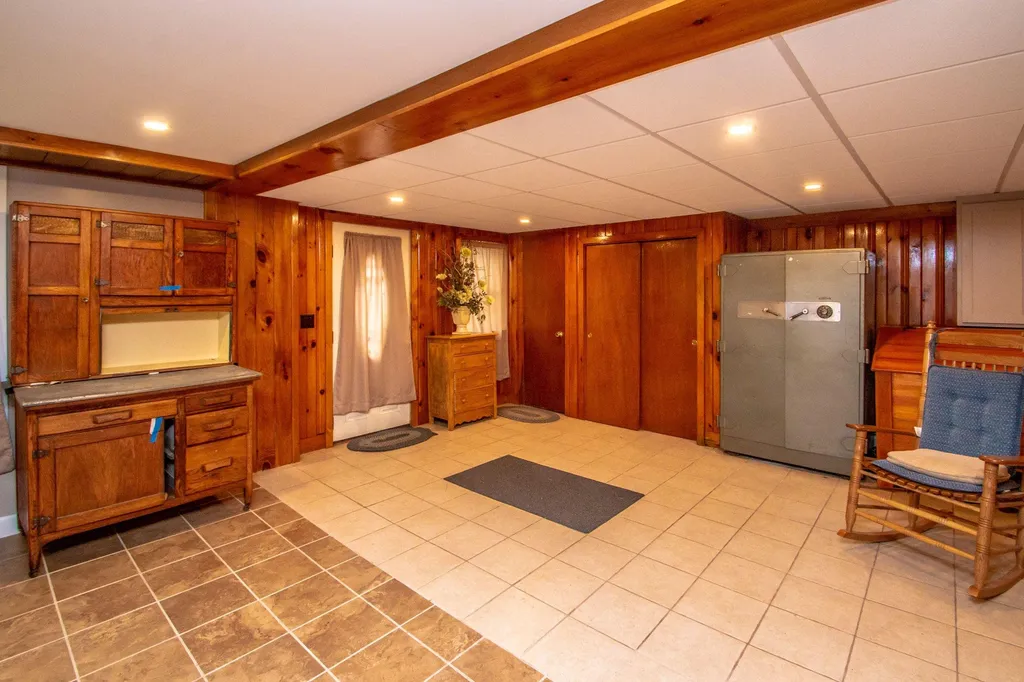163 Central Street Farmington NH 03835