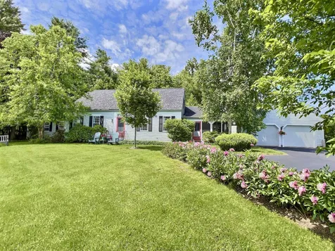 51 Carter Road New London NH 03257