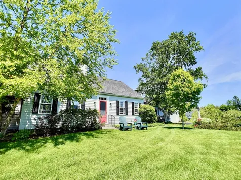 51 Carter Road New London NH 03257