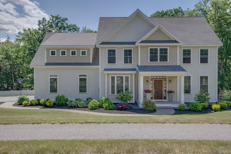11 Wildwood Drive Brookline NH 03033