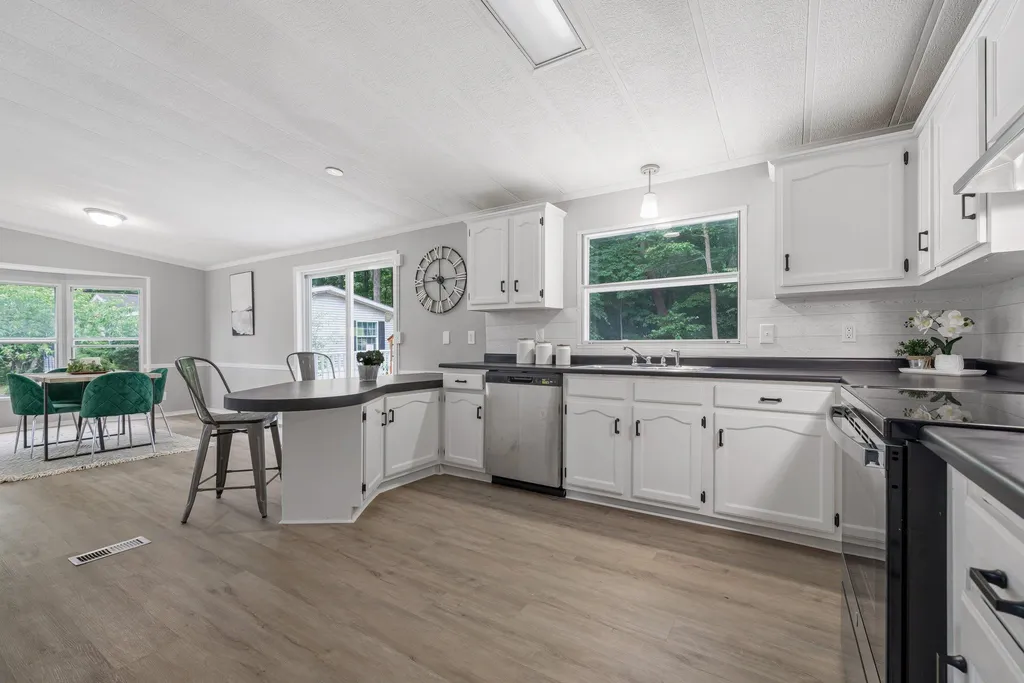 274 Towle Farm Road Hampton NH 03842