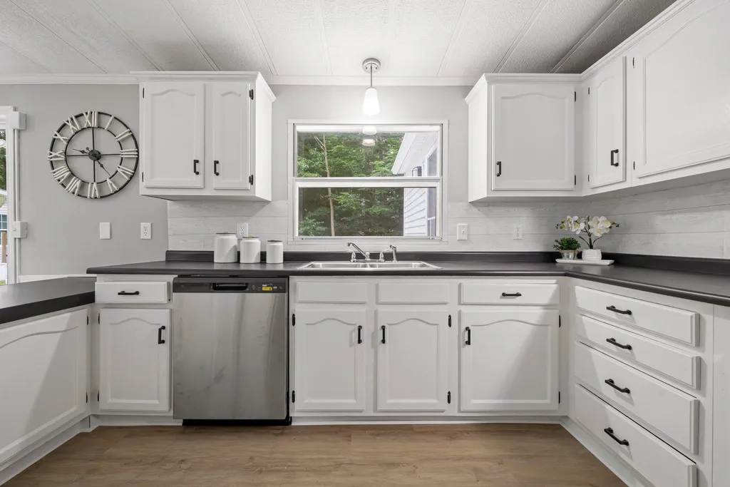 274 Towle Farm Road Hampton NH 03842