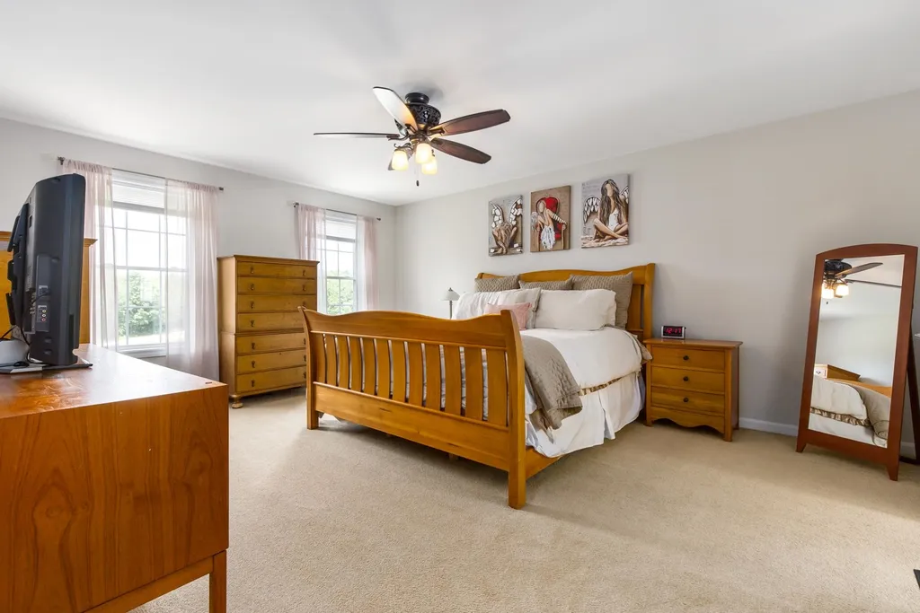 36 Long Meadow Farm Drive Epping NH 03042