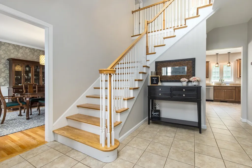 36 Long Meadow Farm Drive Epping NH 03042