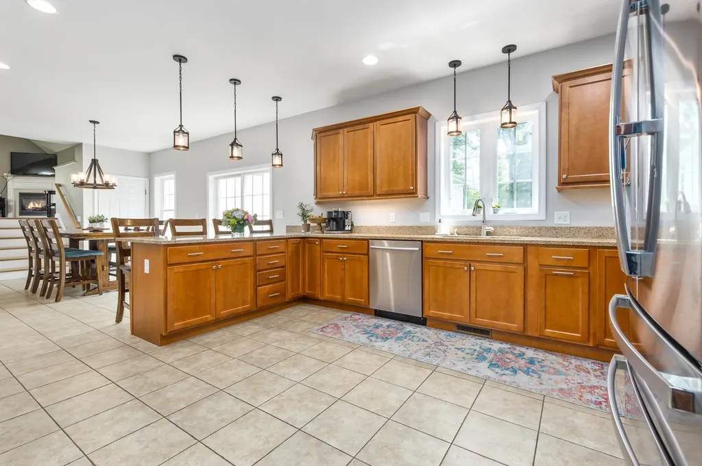 36 Long Meadow Farm Drive Epping NH 03042