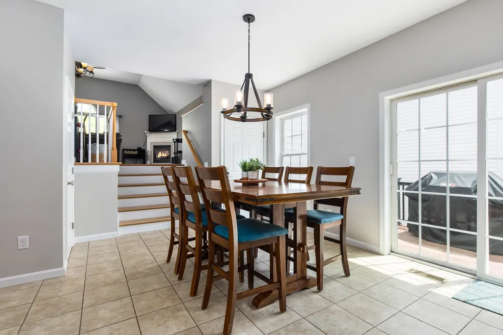 36 Long Meadow Farm Drive Epping NH 03042