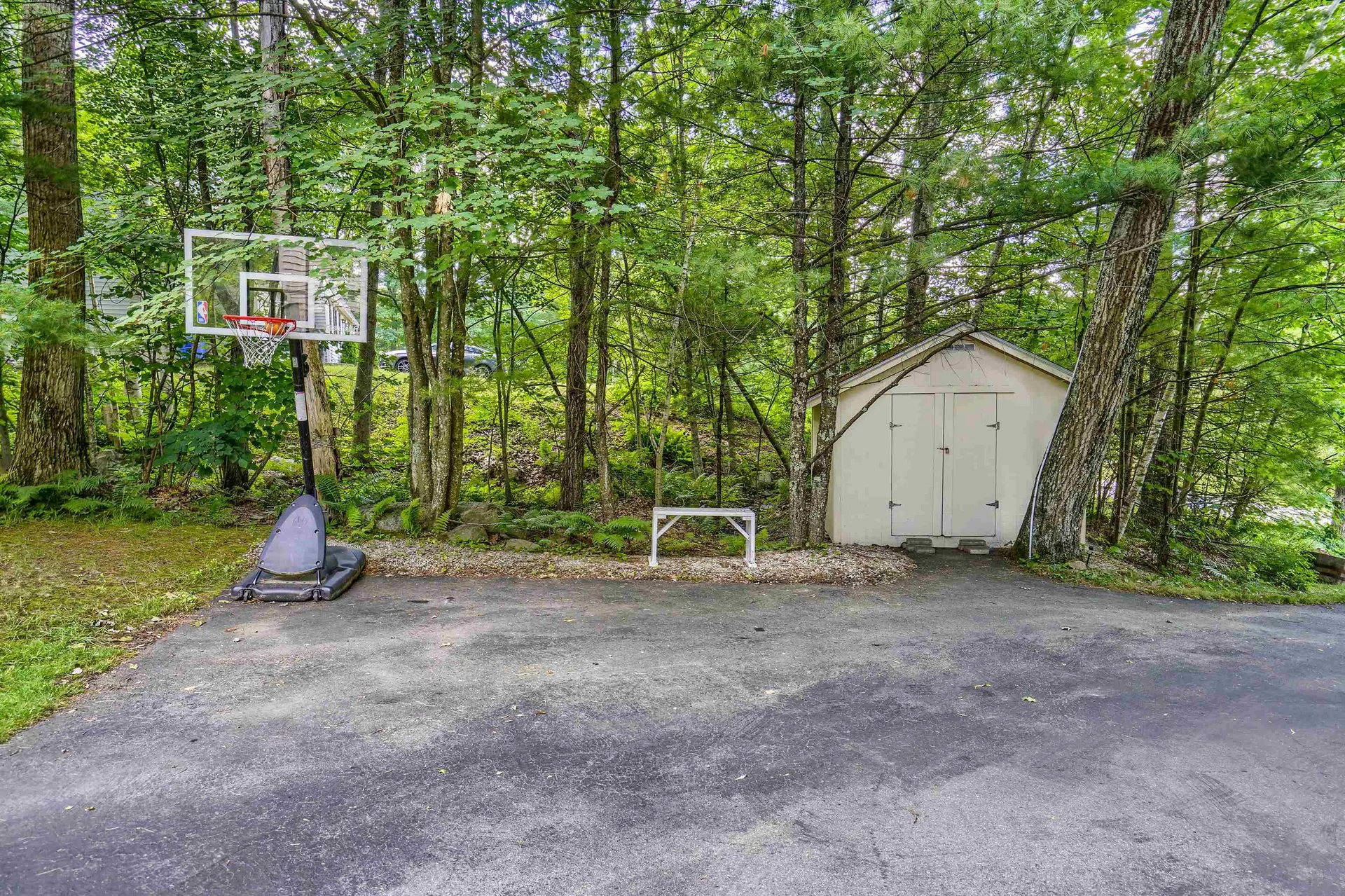 14 Hemlock Street Londonderry NH 03053