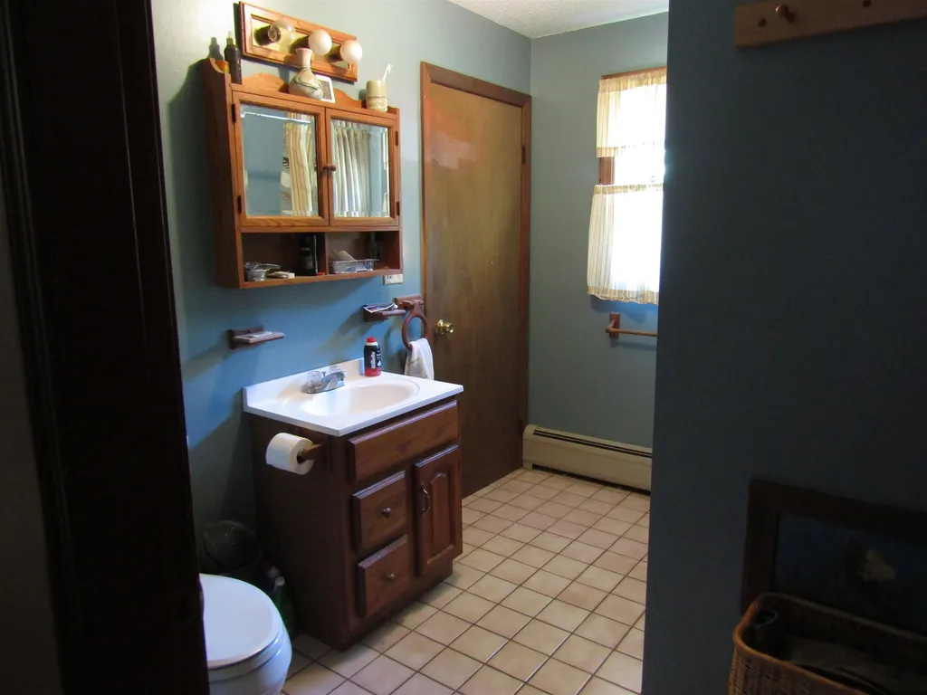 106 Pine Meadows Circle Bennington NH 03442