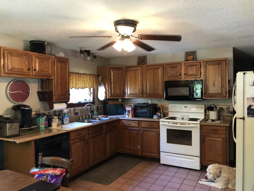 106 Pine Meadows Circle Bennington NH 03442