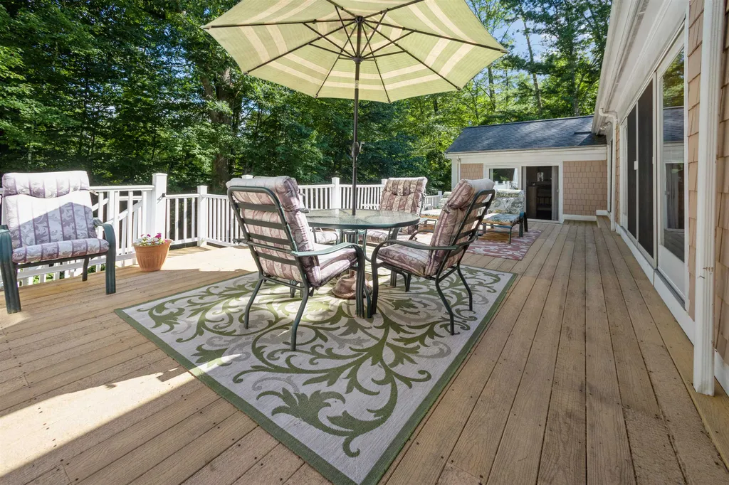 5 French Drive Bedford NH 03110