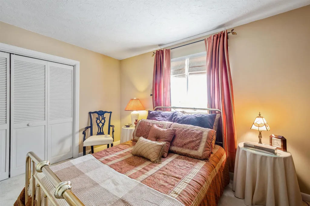 5 French Drive Bedford NH 03110