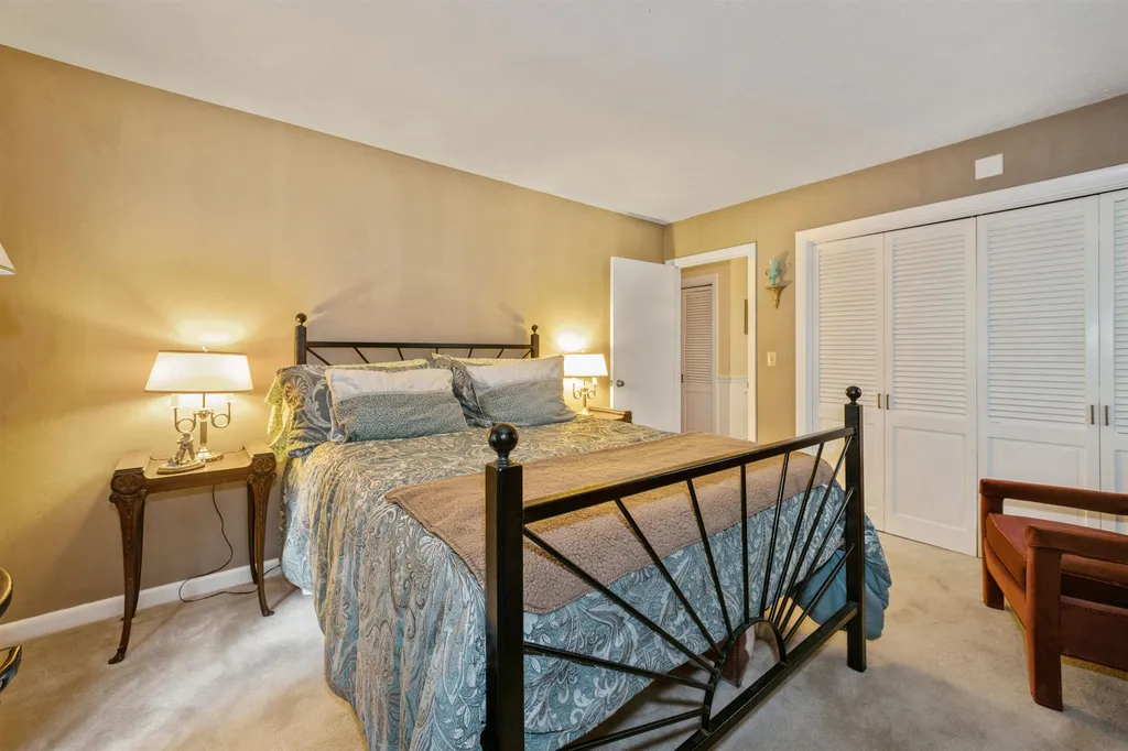 5 French Drive Bedford NH 03110
