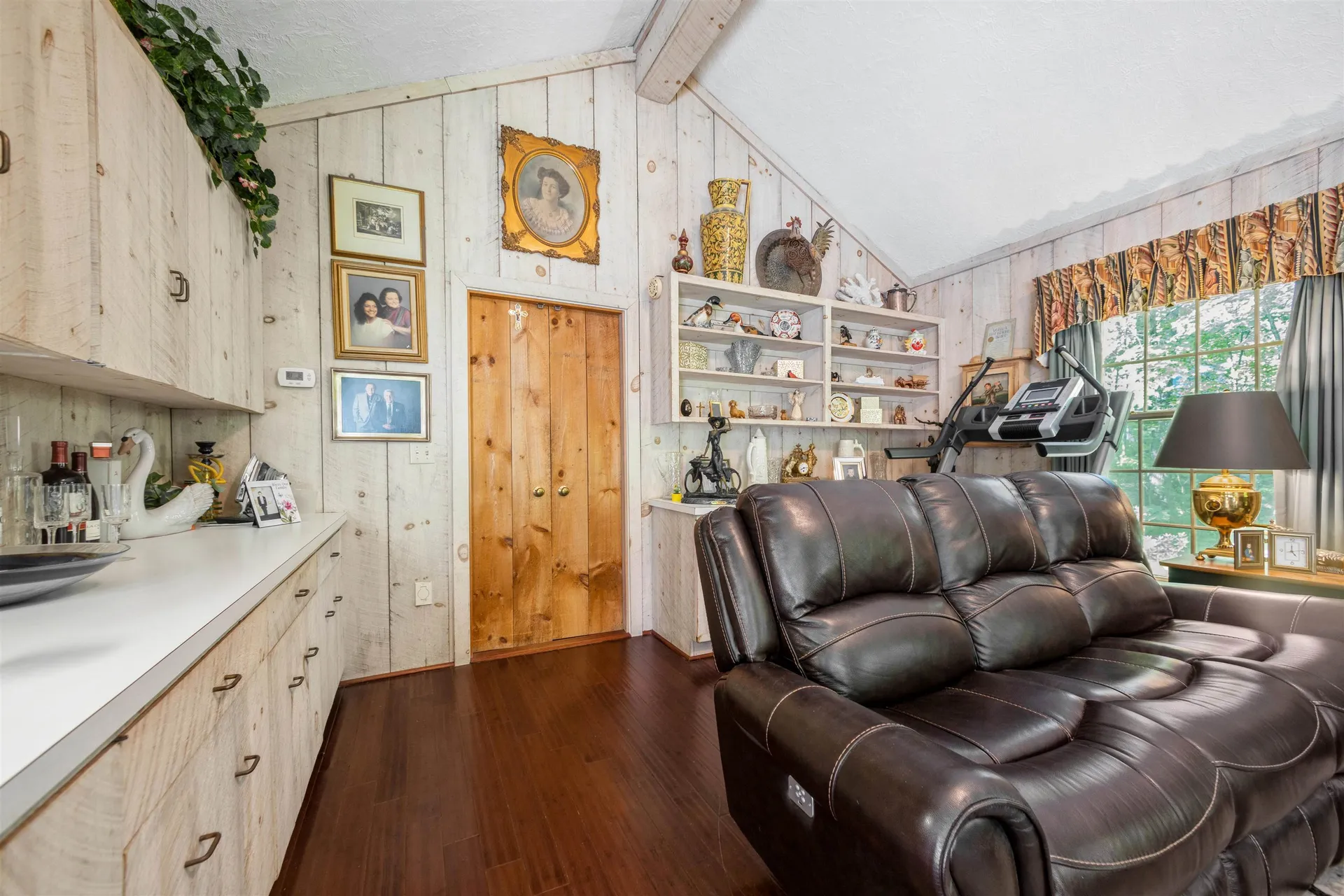 5 French Drive Bedford NH 03110