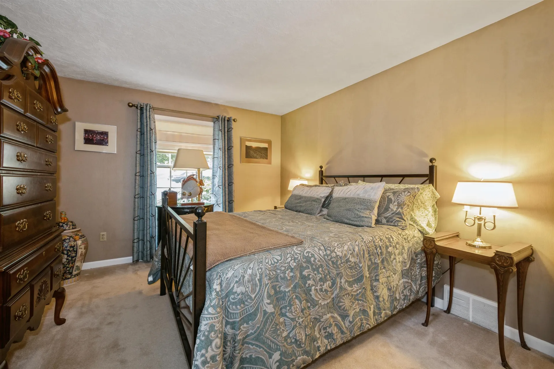 5 French Drive Bedford NH 03110