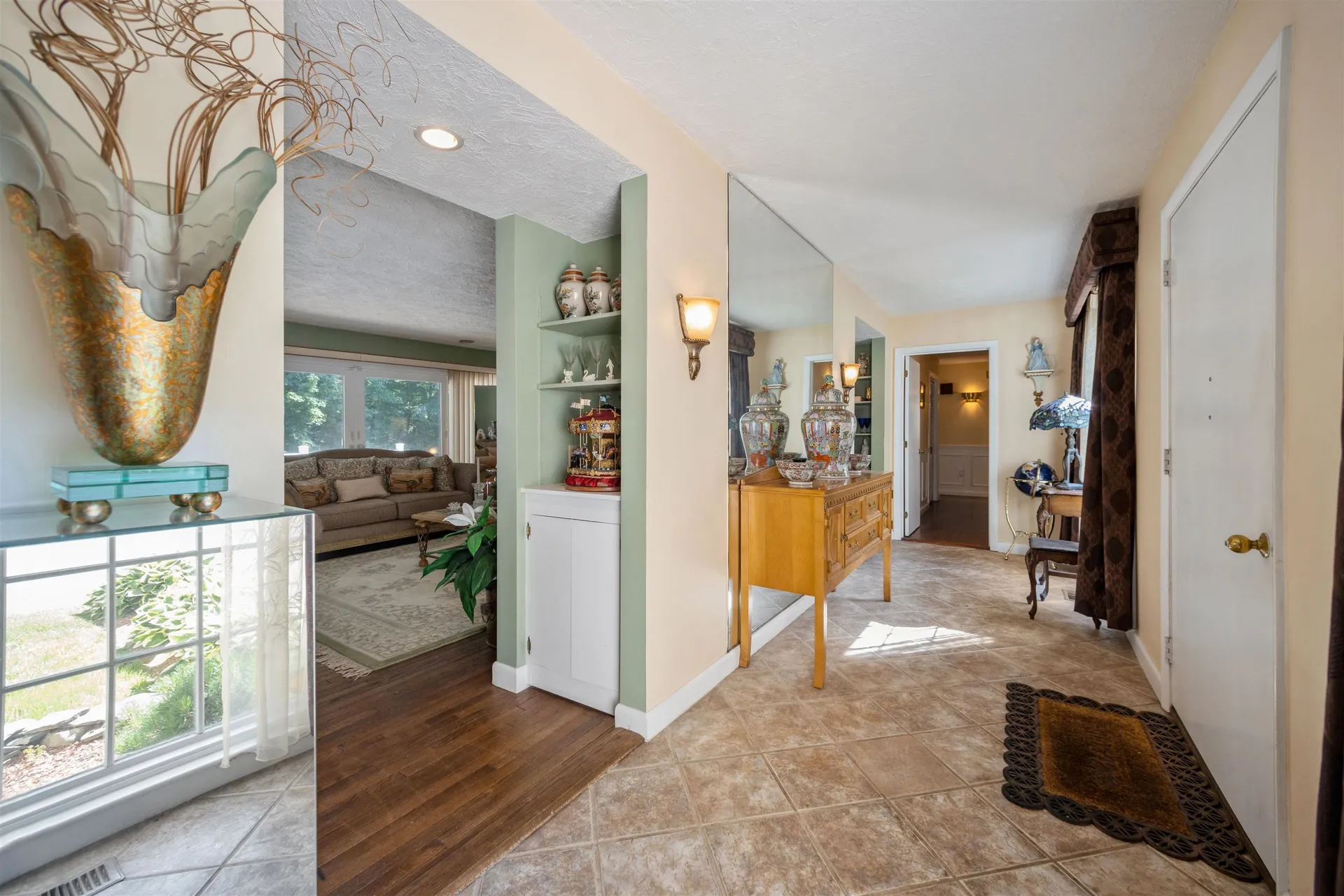 5 French Drive Bedford NH 03110